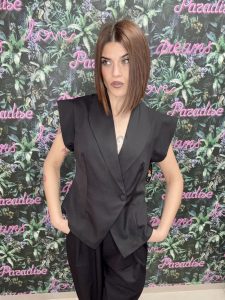 Chaleco con hombreras para mujer